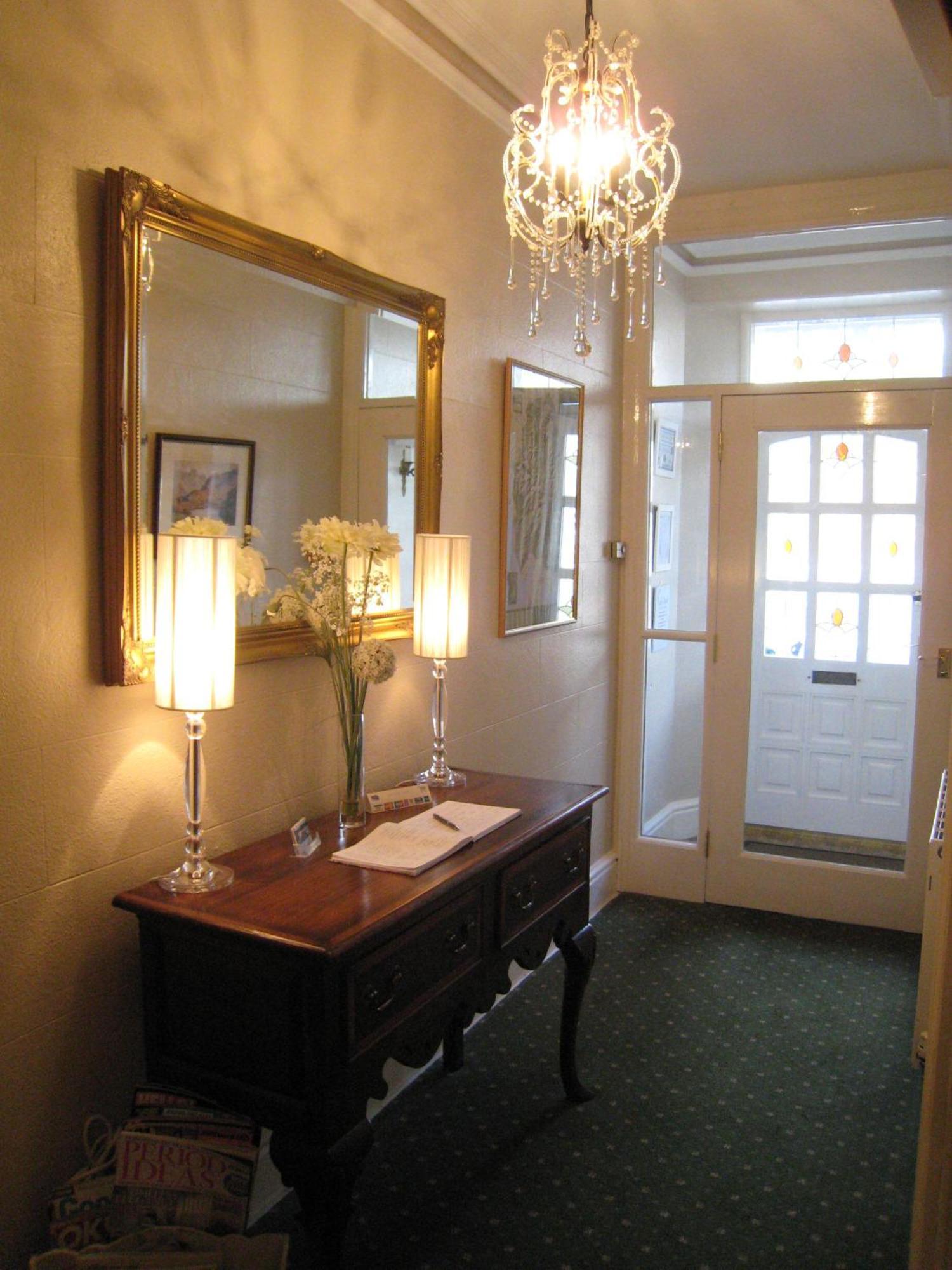 Wordsworths Guest House แอมเบิลไซด์ ภายนอก รูปภาพ