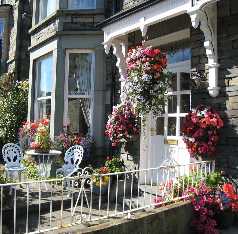 Wordsworths Guest House แอมเบิลไซด์ ภายนอก รูปภาพ