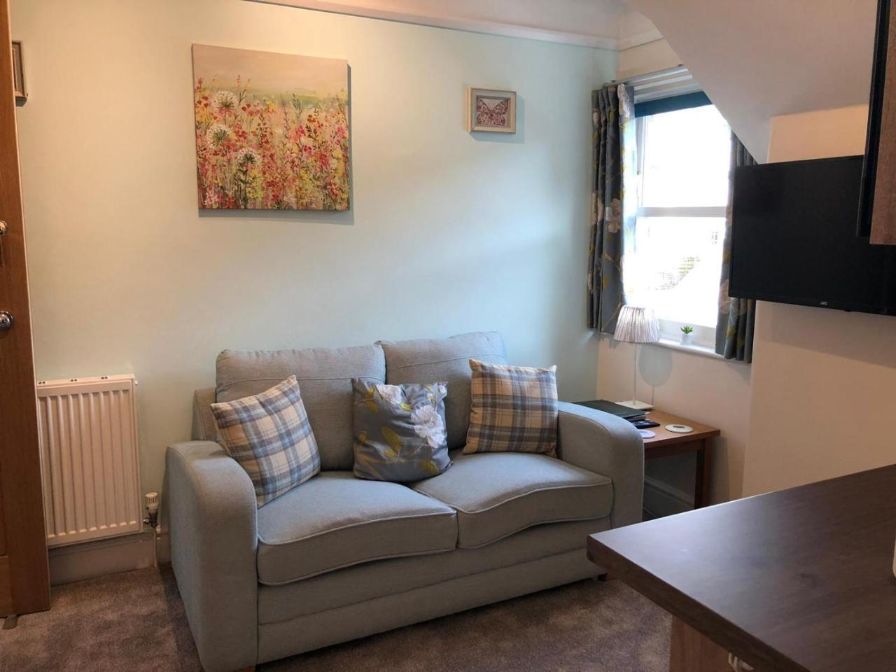 Wordsworths Guest House แอมเบิลไซด์ ภายนอก รูปภาพ